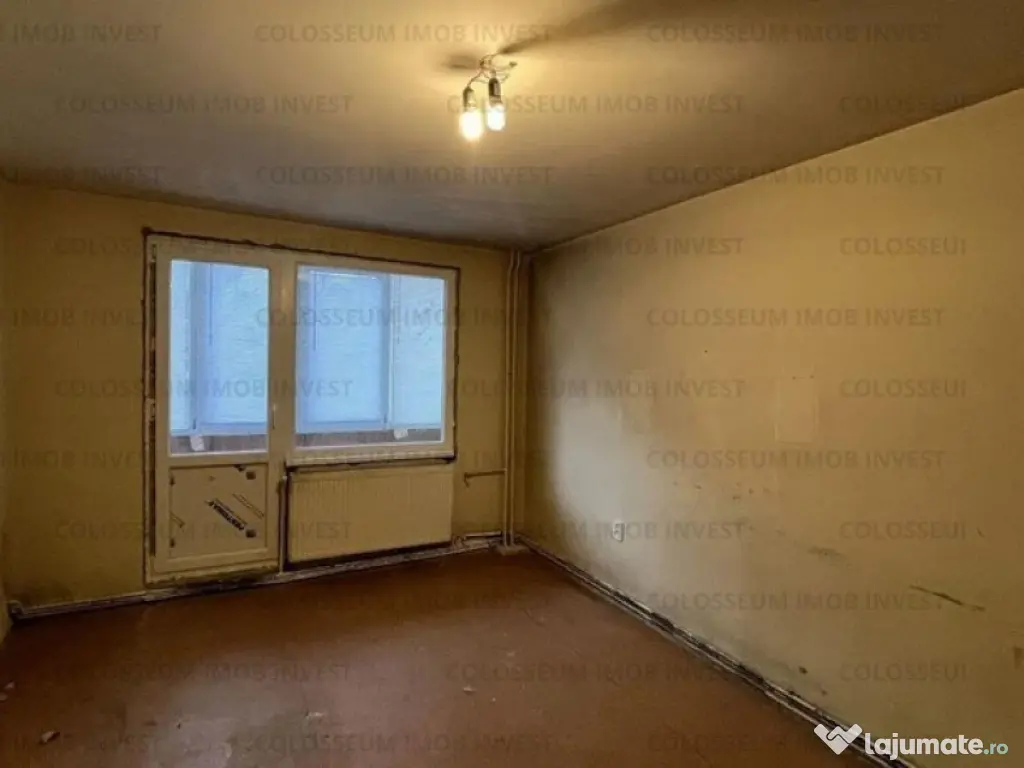 COLOSSEUM: Apartament 4 Camere decomandat Astra