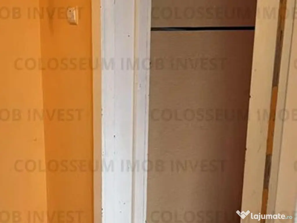 COLOSSEUM: Apartament 4 Camere decomandat Astra