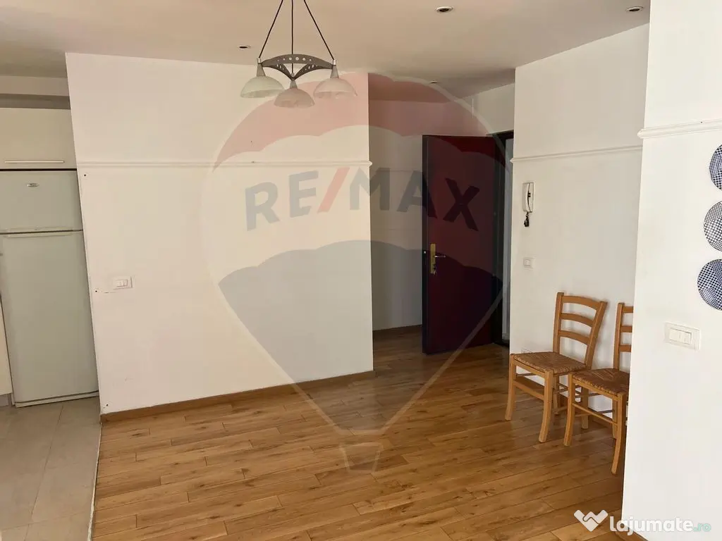 INCHIRIERE Apartament cu 3 camere tip duplex in zona Nord... 