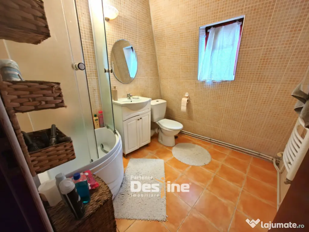 Casa individuala P+ETAJ+POD 200 mp + 536 mp TEREN - BUCIUM 