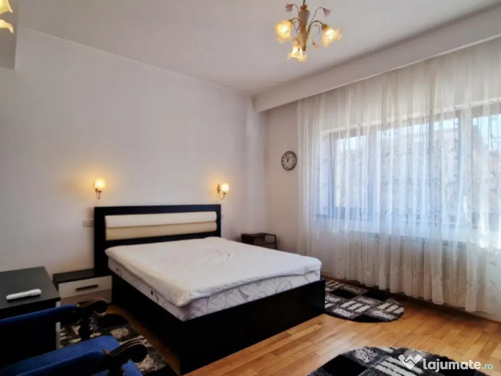 Vila P+1, 6 camere, teren 940mp, Otopeni-23 August 