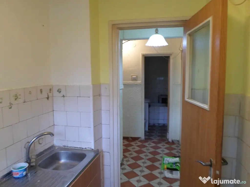 Apartament 3 camere, parter, Ploiesti, zona Caraiman, fara comision 