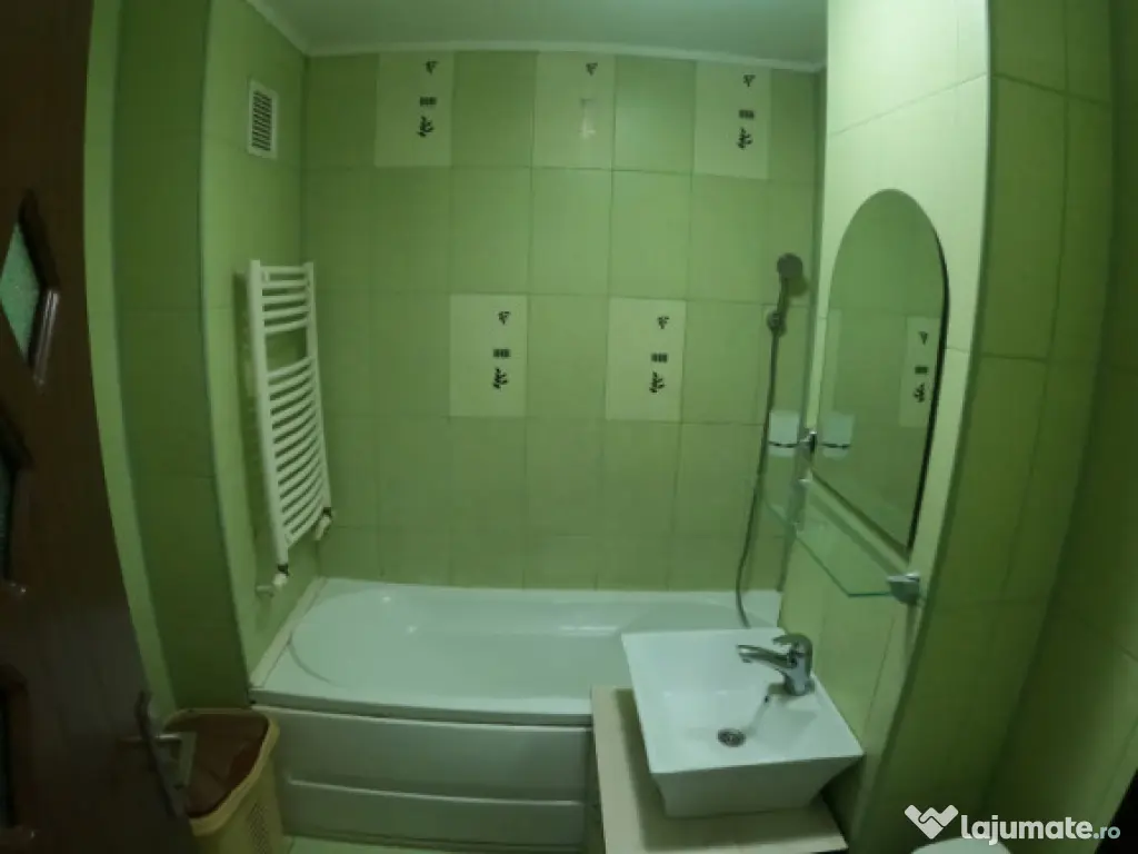 Apartament de Vânzare – decomandat 3 cam 70 mp 