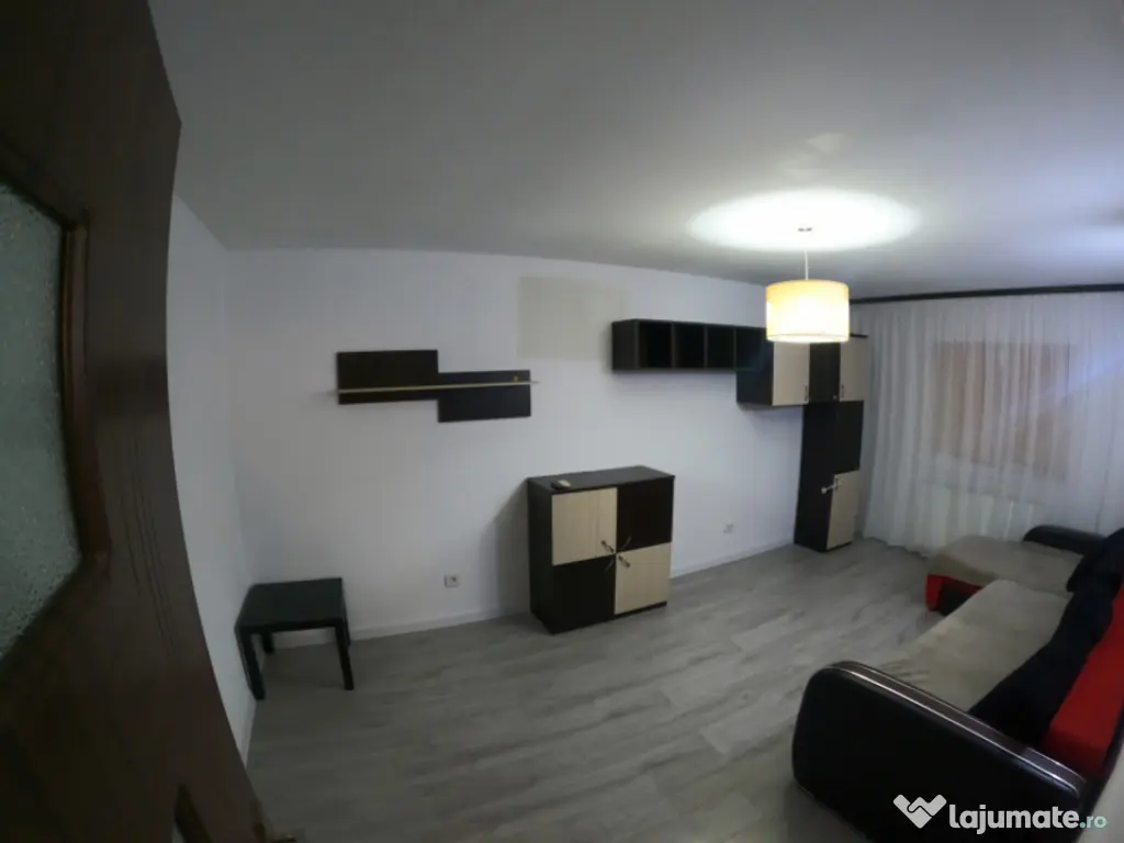 Apartament de Vânzare – decomandat 3 cam 70 mp 