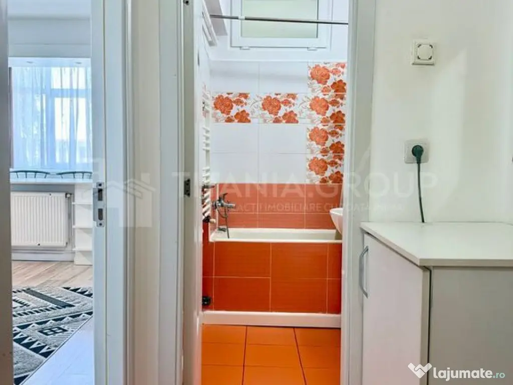 Garsoniera cochetă de vânzare, etaj intermediar - Bulev...