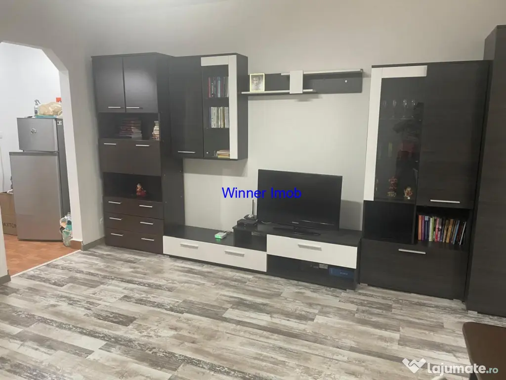 Vanzare Garsoniera Metrou Titan 