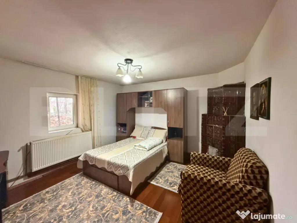 Casă de vânzare, 157 mp, zona Costeștii din Vale