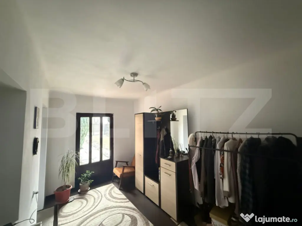 Casă de vânzare, 157 mp, zona Costeștii din Vale