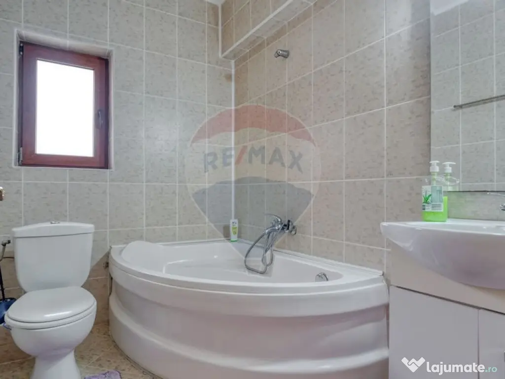 Vilă de vânzare în Predeal – vedere panoramică căt... 