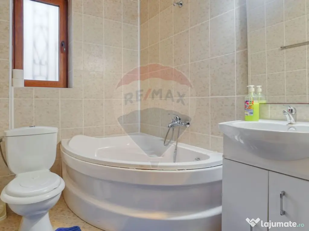 Vilă de vânzare în Predeal – vedere panoramică căt... 