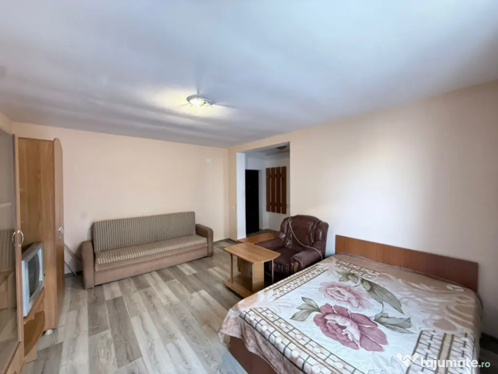 Apartament Zorilor UMF cu 1 camera, bloc dupa 2000, etaj 2 