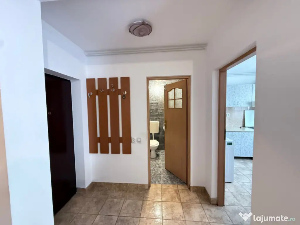 Apartament Zorilor UMF cu 1 camera, bloc dupa 2000, etaj 2 