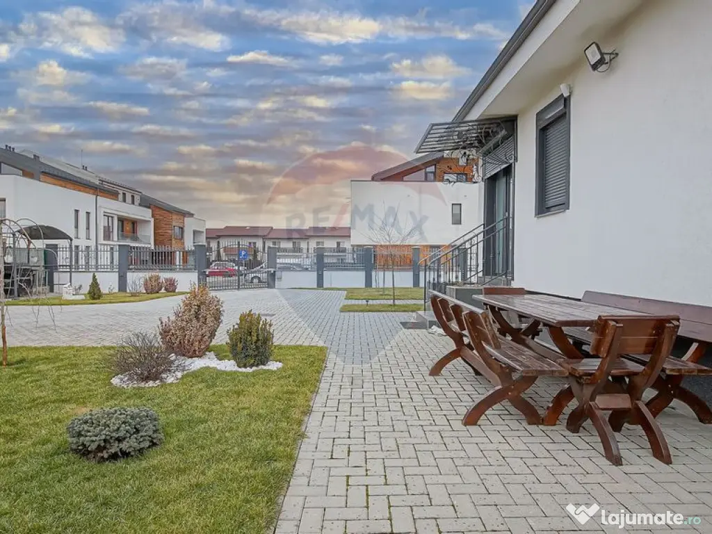 Casă modernă cu 2 dormitoare, teren 265 mp in Bartolomeu 