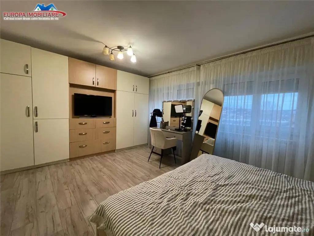 Apartament 3 camere de zona ultracentrala Tulcea