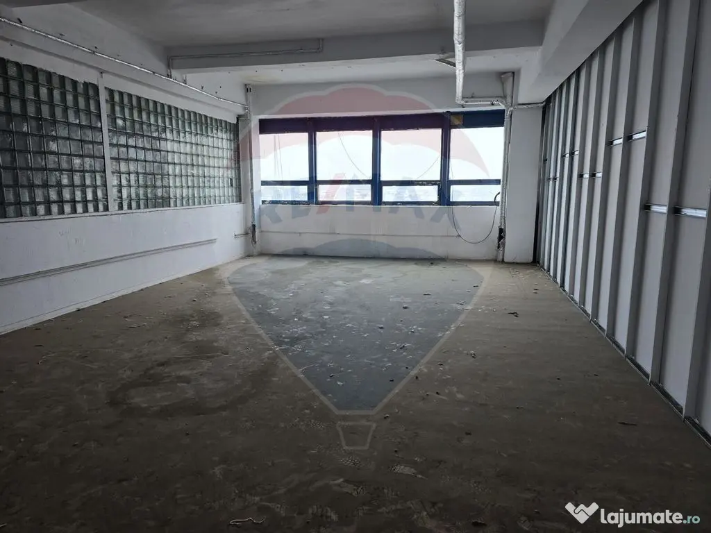 INCHIRIERE Spațiu Comercial de 2,428mp în zona Nord-Est 