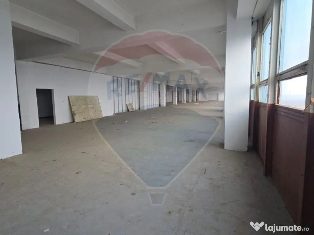 INCHIRIERE Spațiu Comercial de 2,428mp în zona Nord-Est 