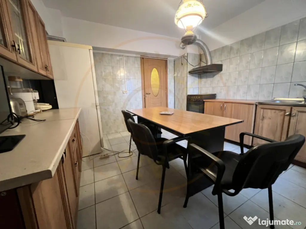 Apartament 3 Camere Ultracentral Pitești - Maior Sontu 