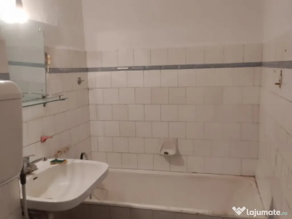 Garsoniera - 1 Decembrie - Costin Georgian 