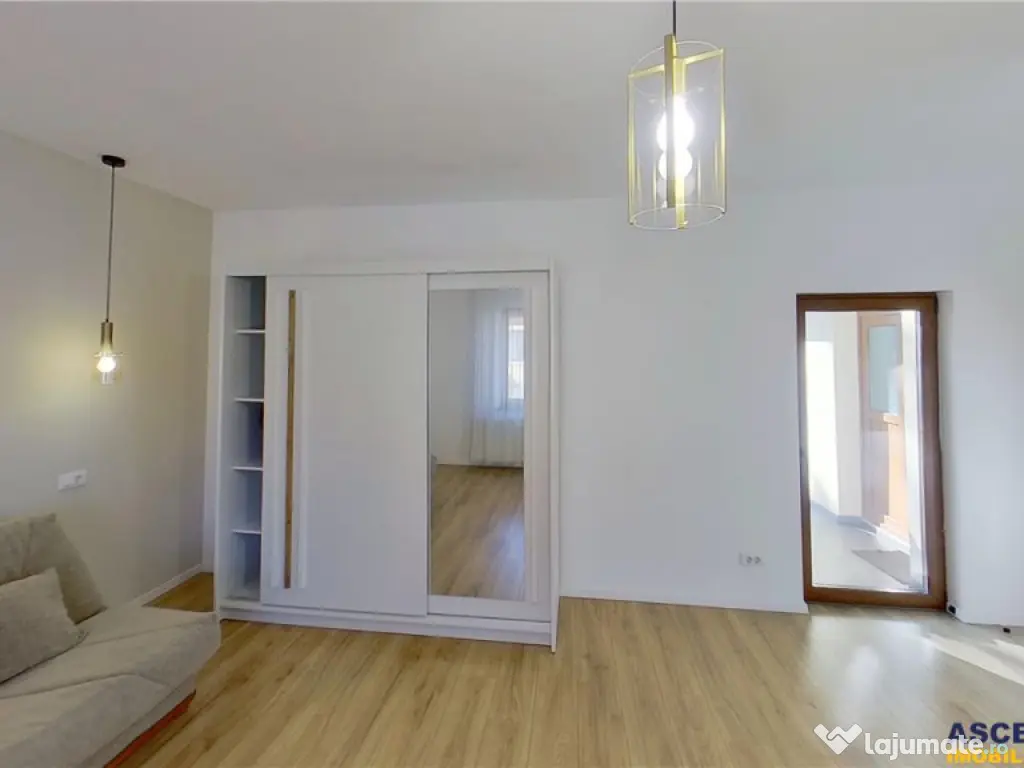 Film3D! Casa 100 mp utili,terasa,curte generoasa,intr-o zona 