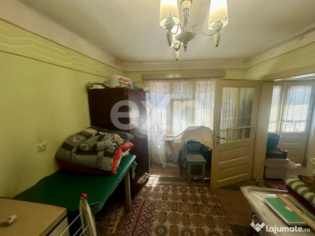 Casa vanzare Brasov - Hoghiz - Cuciulata - 63.000 euro. 