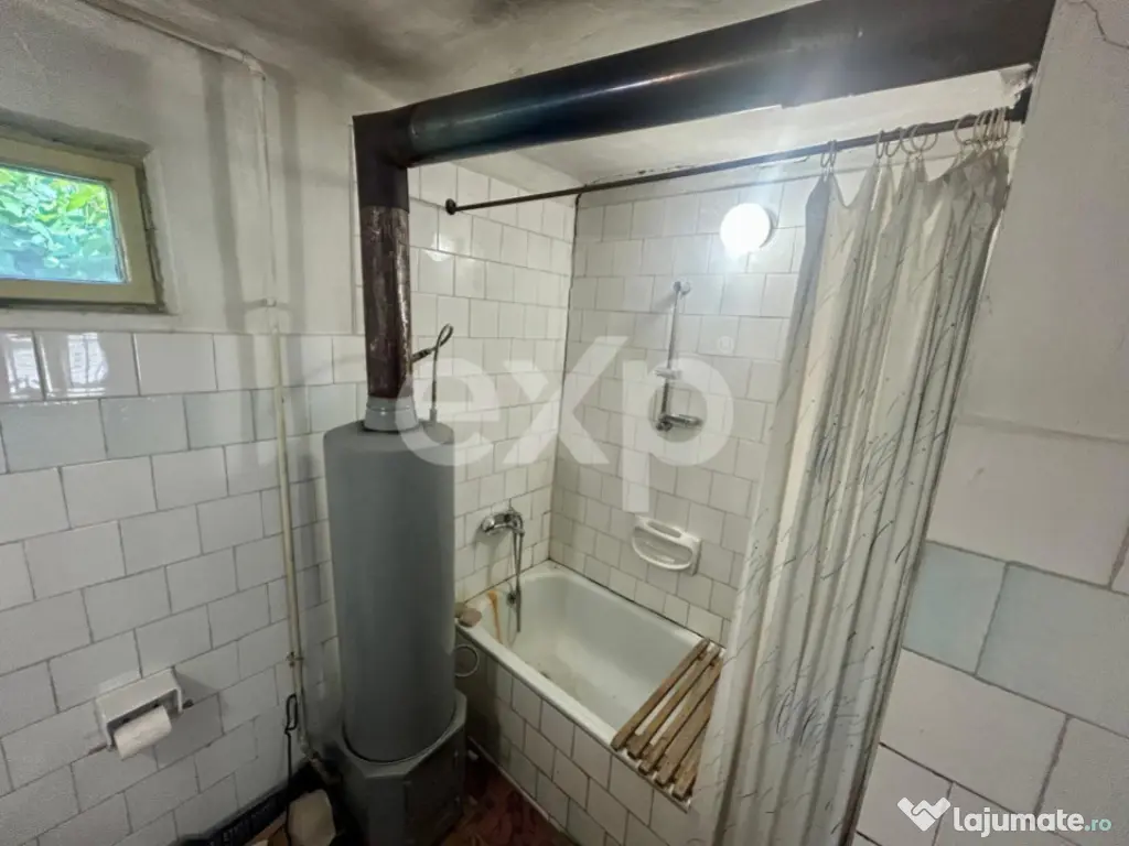 Casa vanzare Brasov - Hoghiz - Cuciulata - 63.000 euro. 