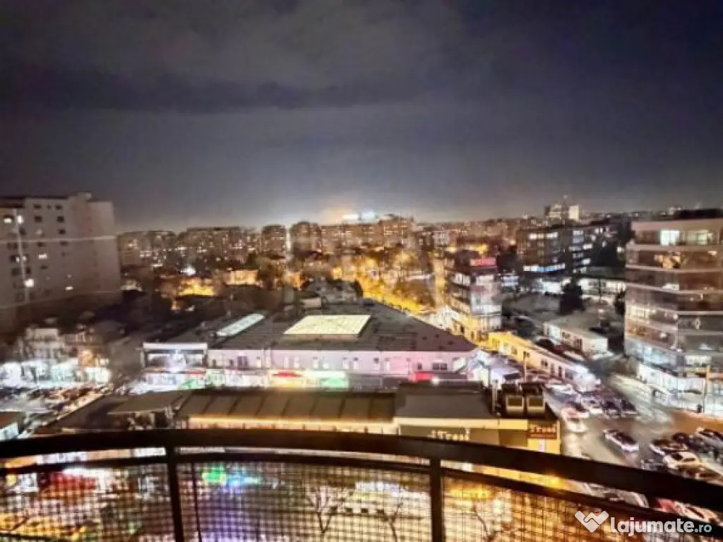 2 camere Vitan Mall, et. 9, an 2001