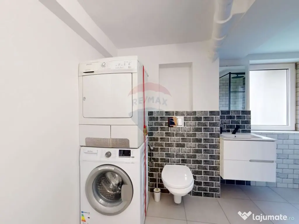 Casă / Vilă cu 9 camere de vânzare în zona Valea Cerb... 