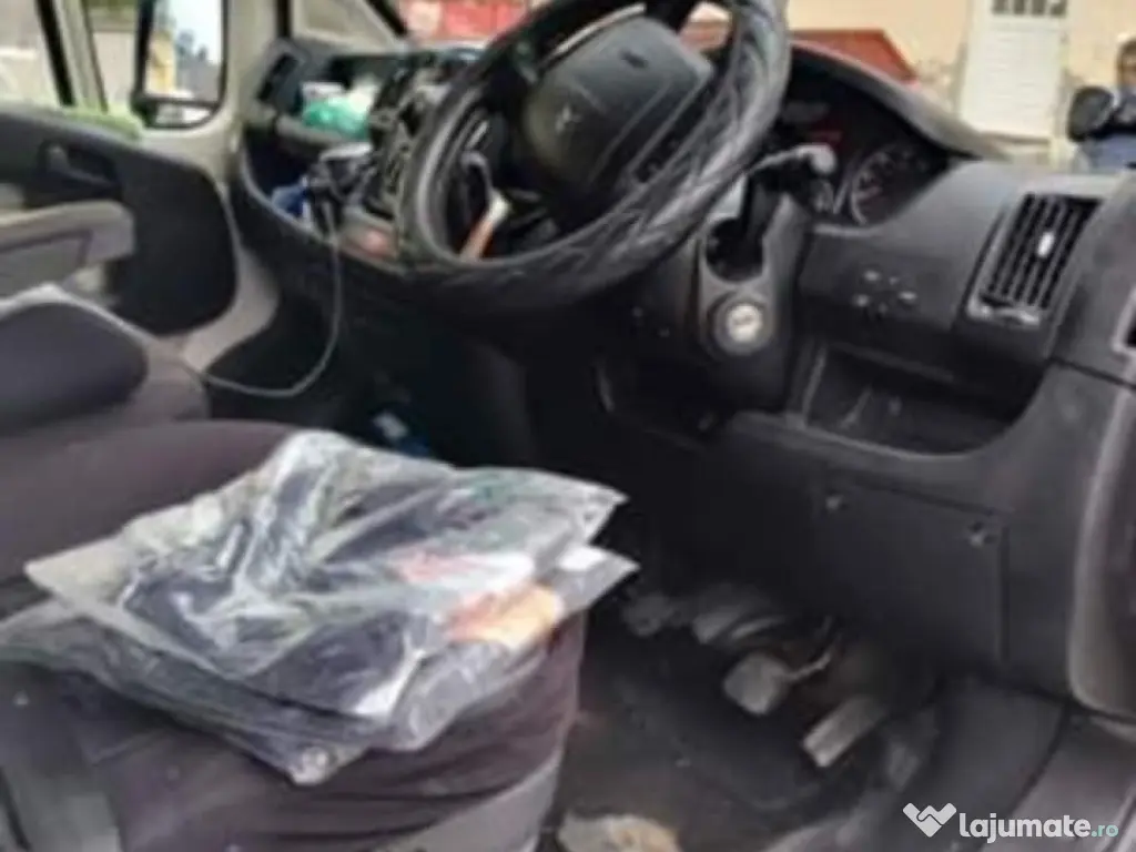 Vând Citroen jumper 