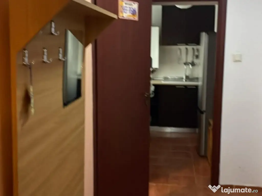 Garsonieră 40 mp – Ultracentral Bacău (vizavi de Parcul Bacovia) 