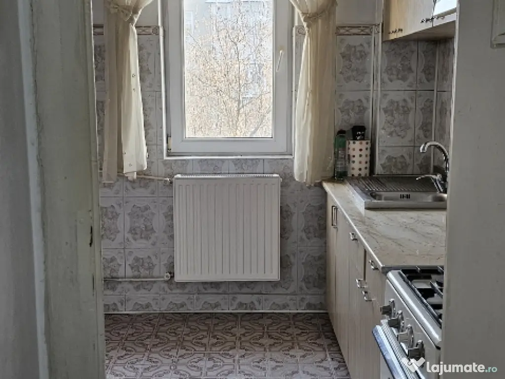 Vand Apartament in Ploesti in zona nord 