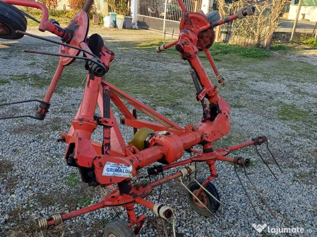 Greblă de împrăștiat/întors fân/împrăștietoare Galfre-Morra 