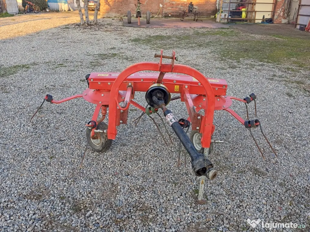 Greblă de împrăștiat/întors fân/împrăștietoare Galfre-Morra 