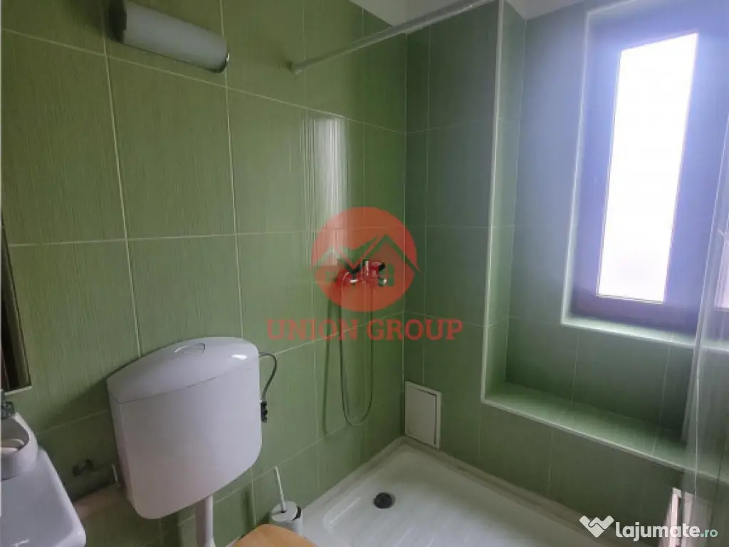 Casa P M cu Teren de 530 mp - Cump#259;na Cartier Del Sole 