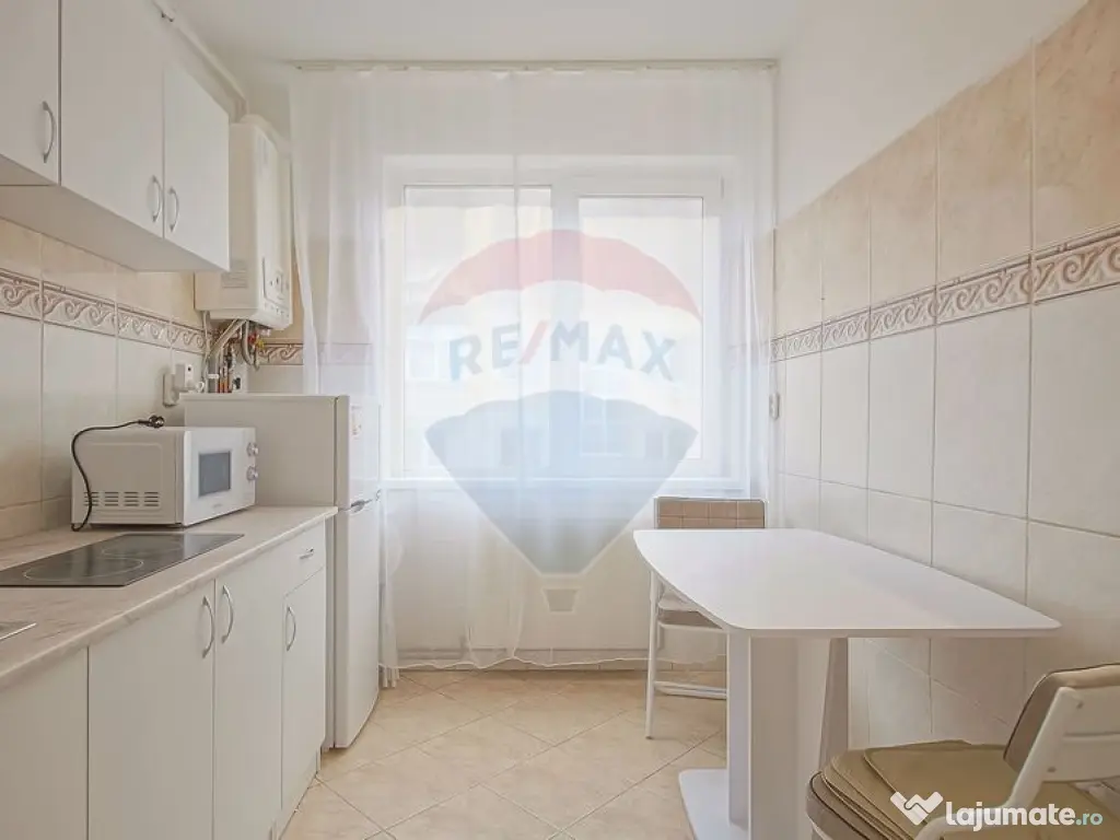 Apartament cu 2 camere de închiriat în zona Central 