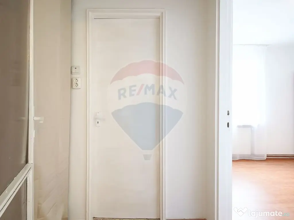 Apartament cu 2 camere de închiriat în zona Central 