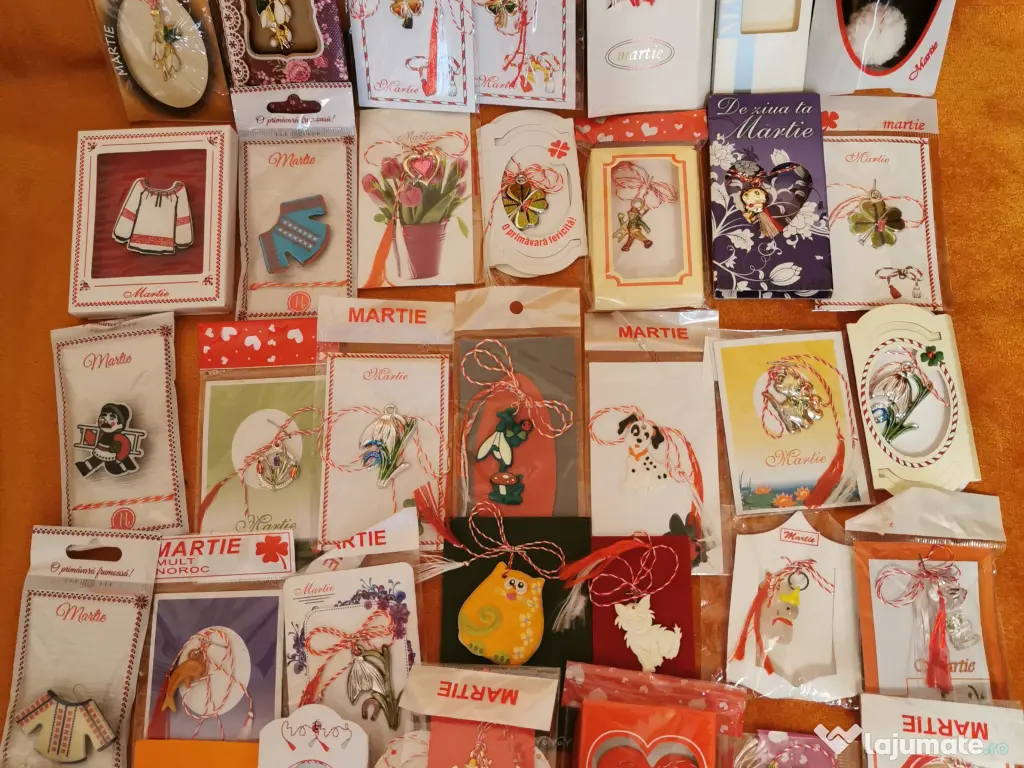 39 martisoare diverse