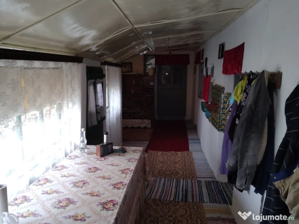 casă de vânzare 