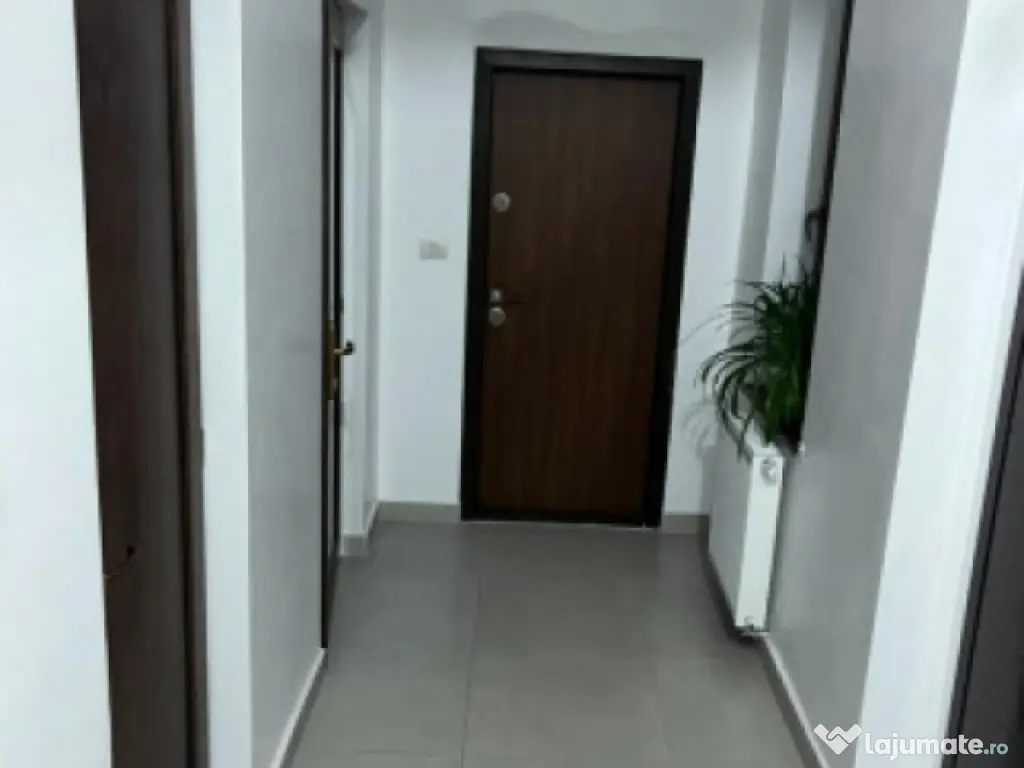 Apartament 3 camere situat in zona Dacia 