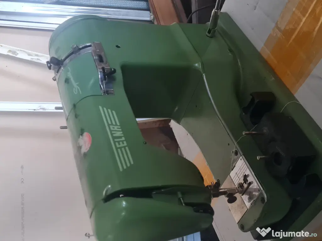 MAȘINA de cusut Elna