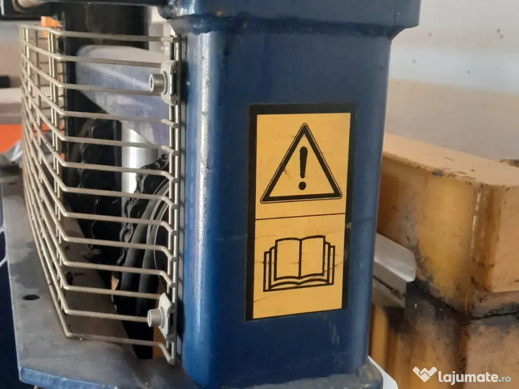 Urgent stivuitor pr tractor