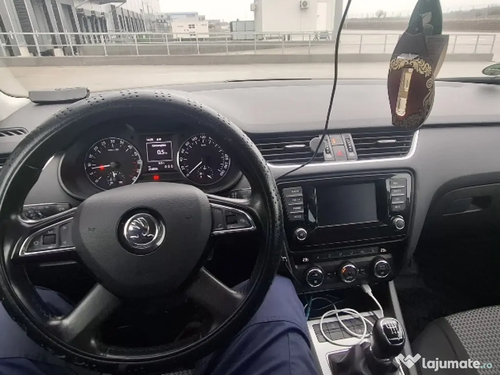 Skoda Octavia3