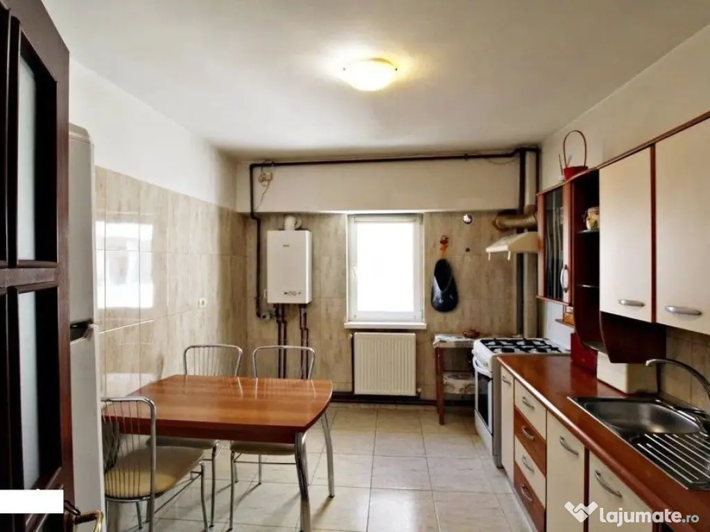 Apartament 3 camere Mircea 