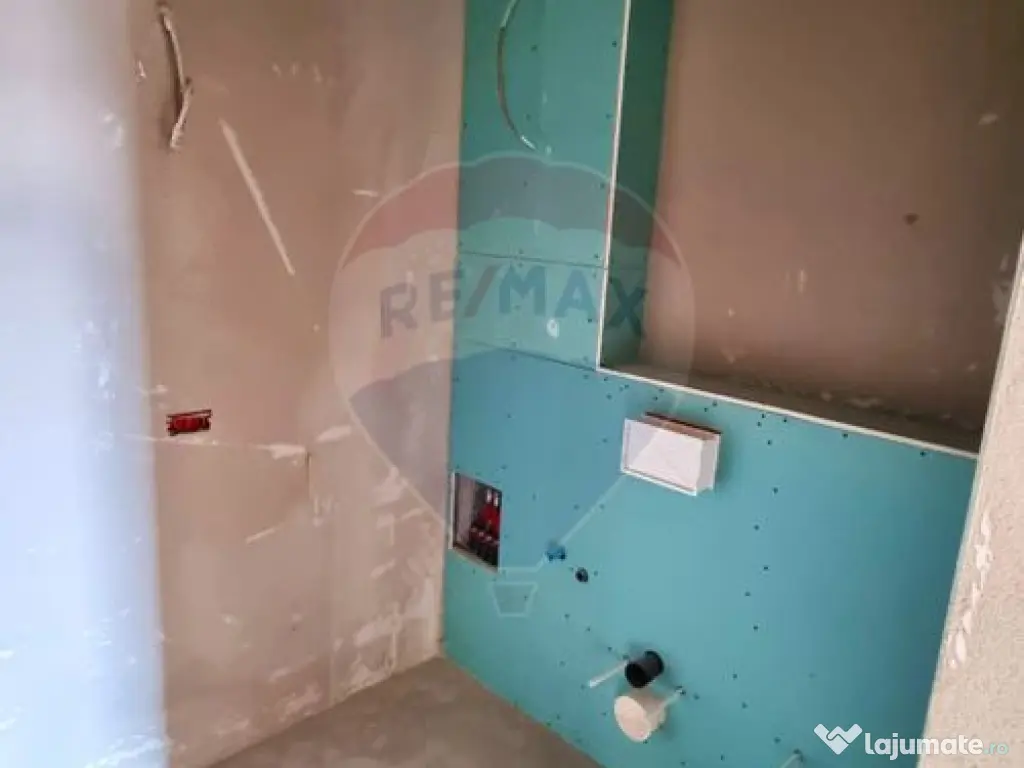 APARTAMENT DE VÂNZARE cu 3 camere în Baia Mare