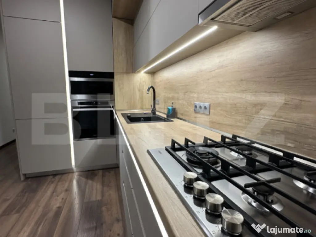 Penthouse de vânzare, 137 mp, zona Unirii 