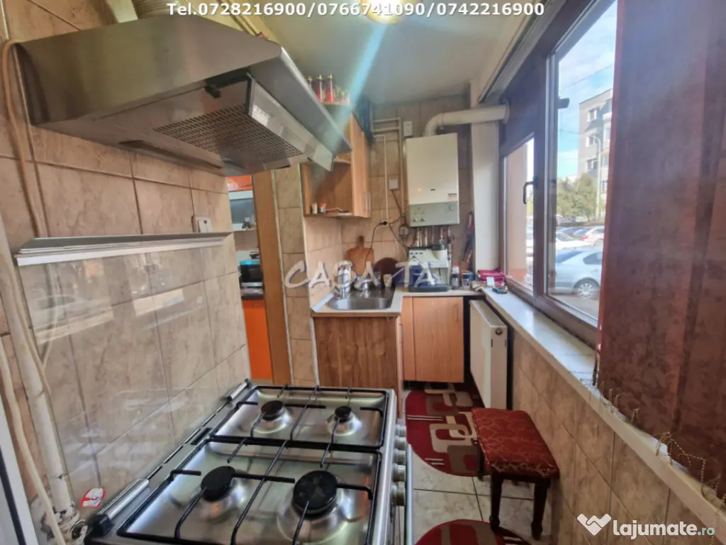 Apartament 4 camere, situat în Târgu Jiu, Str.23 August 