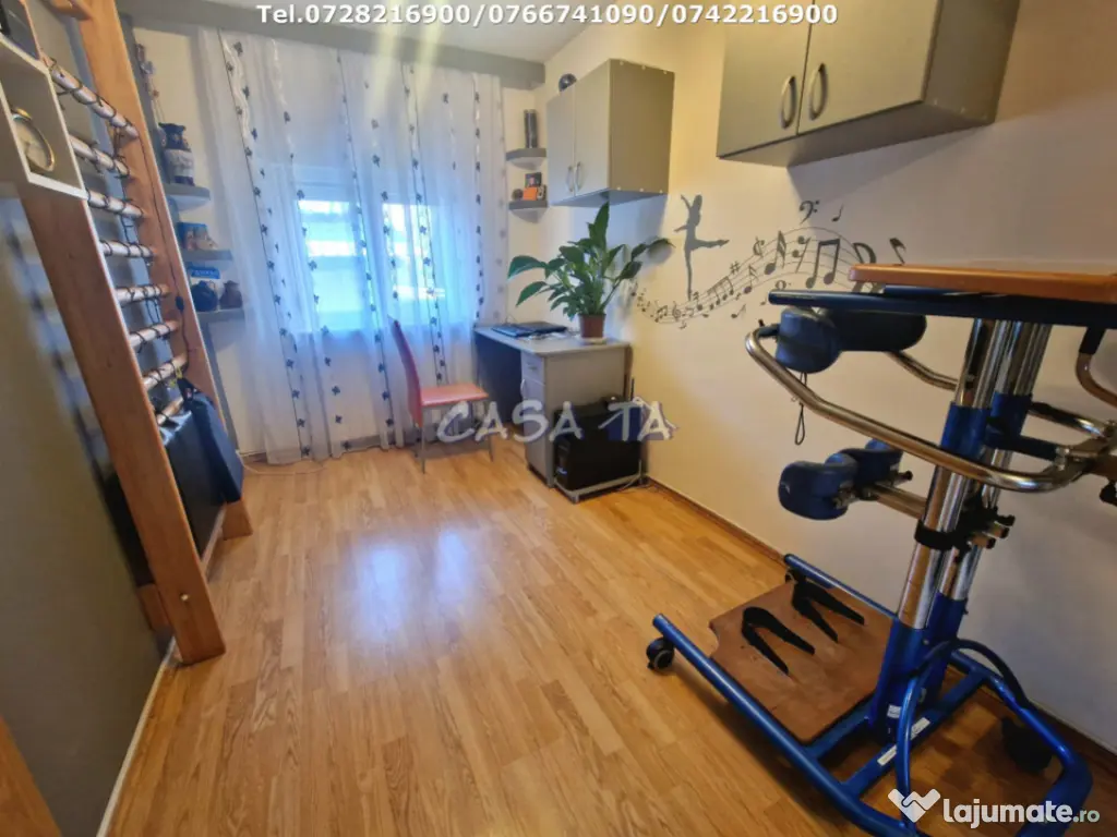 Apartament 4 camere, situat în Târgu Jiu, Str.23 August 