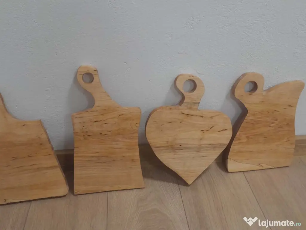 tocatoare din lemn masiv