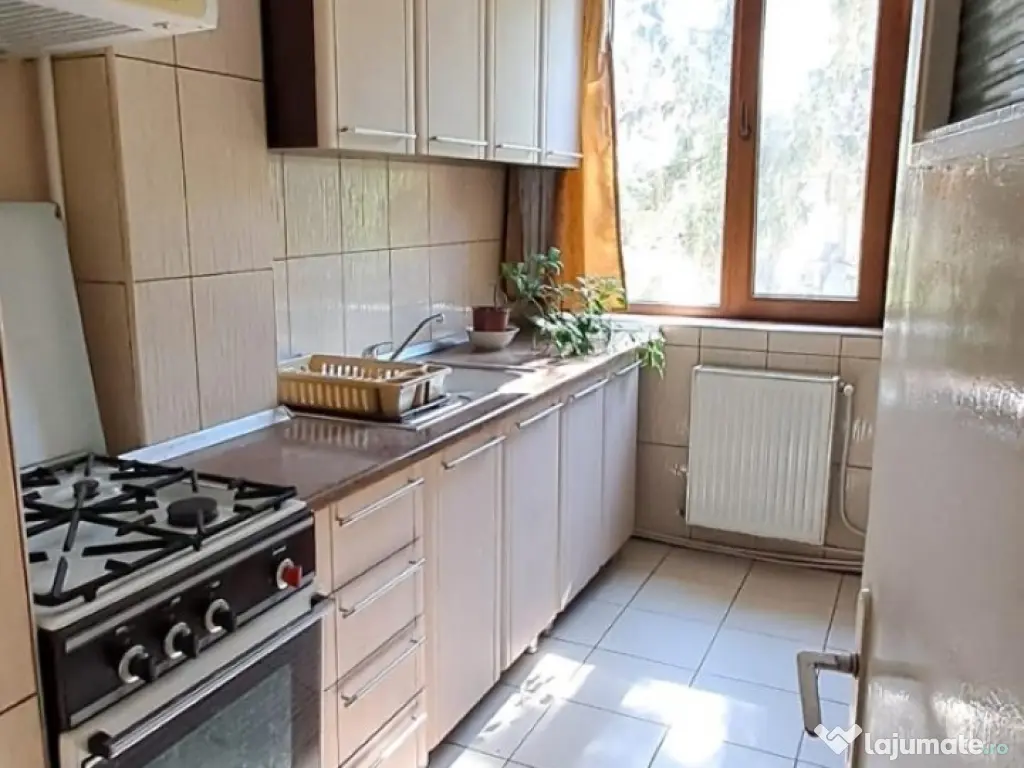 Apartament 2 camere, Calea București, etaj 2/4, 2 balcoane