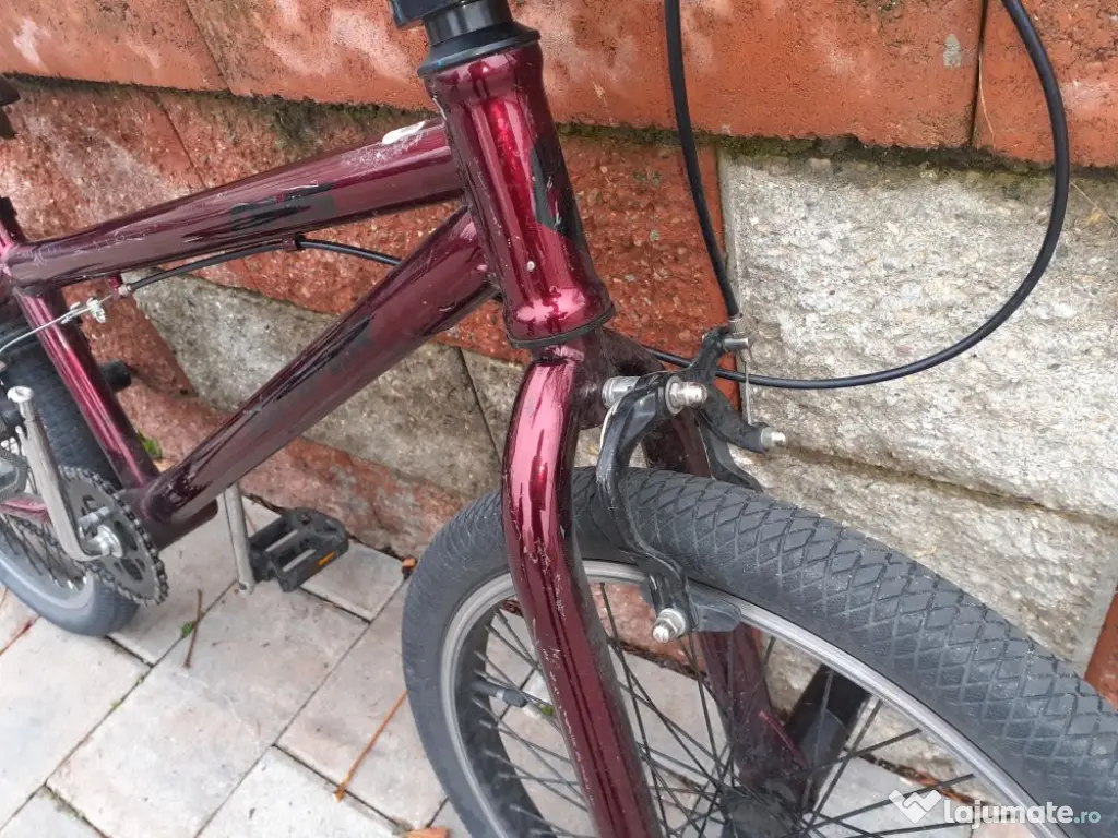 Bicicleta pentru copii BMX Jumper DHS in stare tehnica si optica foarte buna 
