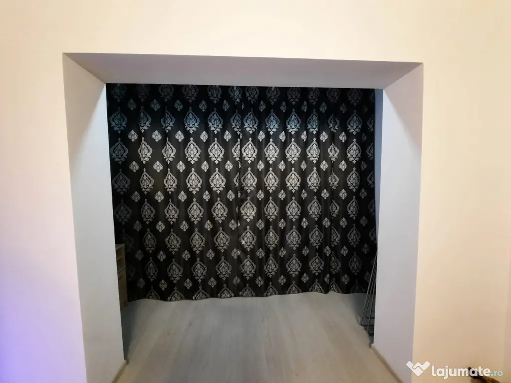 Apartament spațios 2 camere decomandat - PETROȘANI